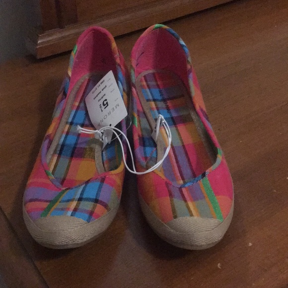 NWT✨ multicolored plaid wedge SZ 5.5 - Picture 6 of 8